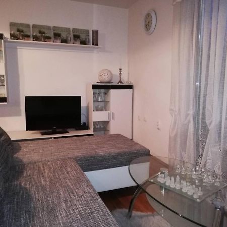 Holiday Home Tin Огулин Экстерьер фото