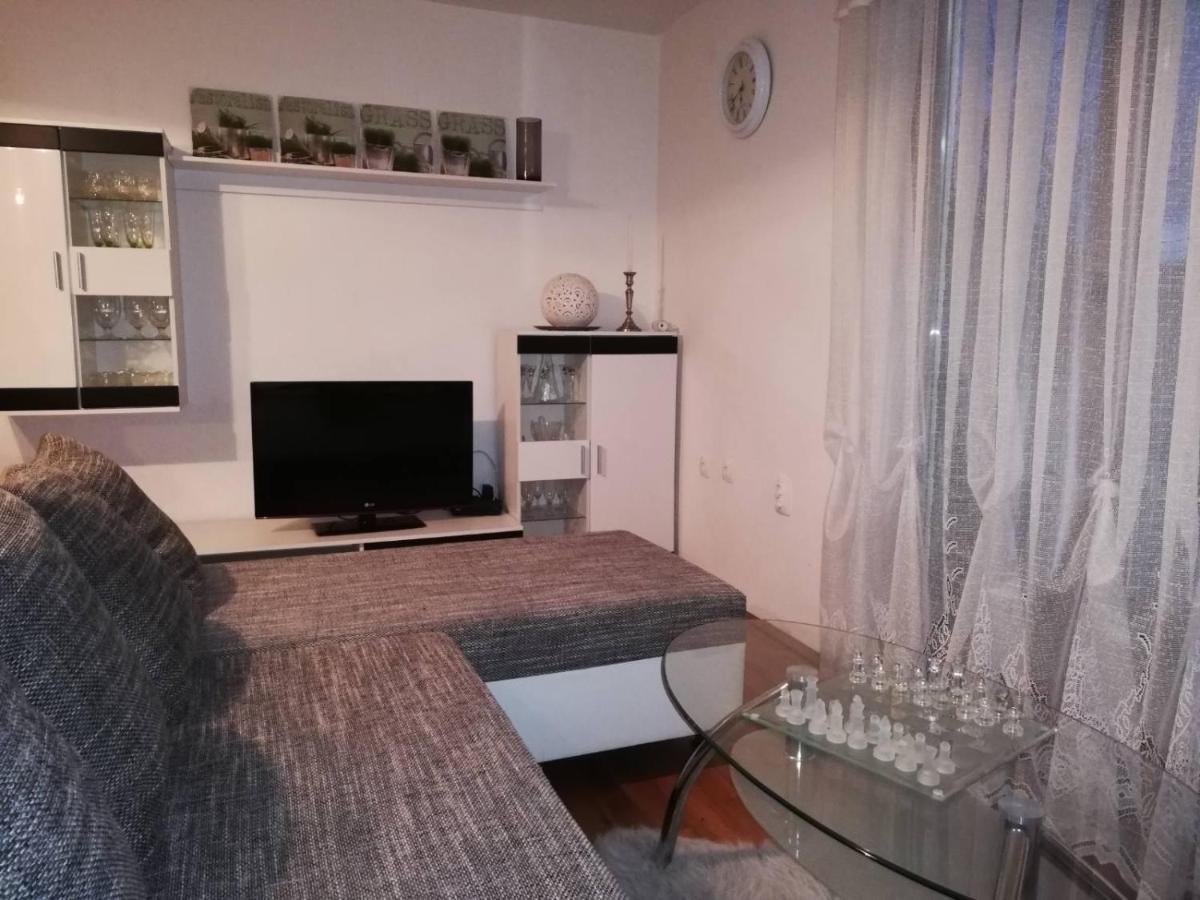 Holiday Home Tin Огулин Экстерьер фото