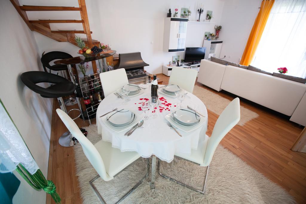 Holiday Home Tin Огулин Экстерьер фото