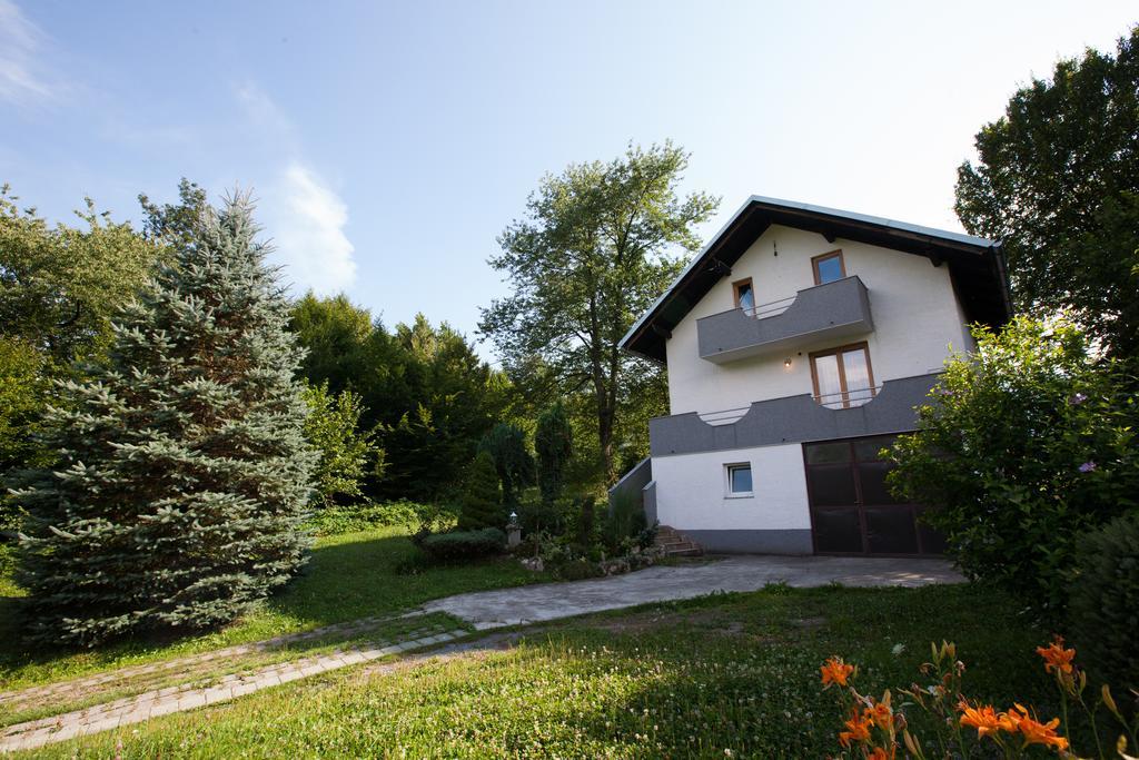 Holiday Home Tin Огулин Экстерьер фото